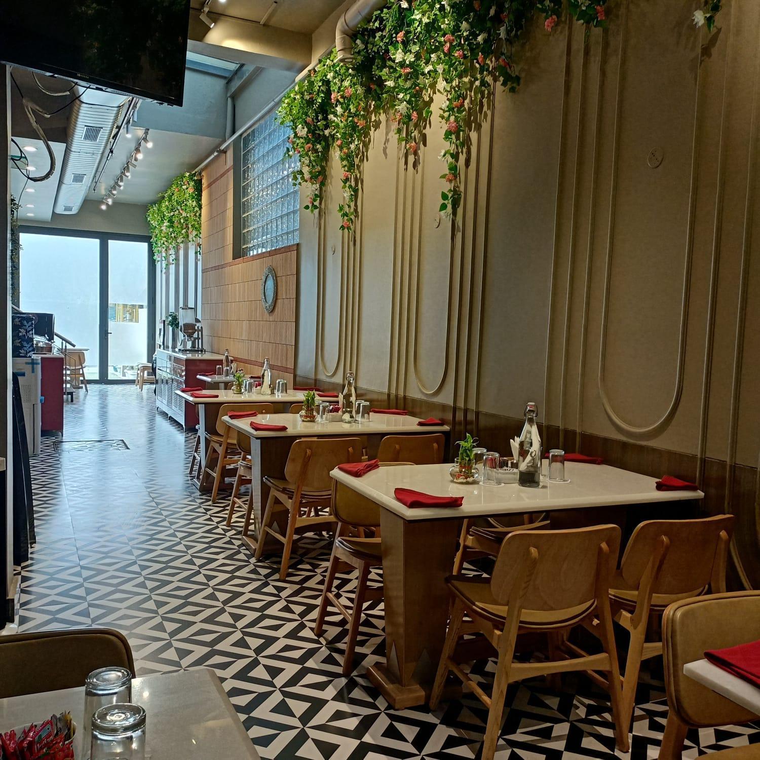 Cosy Grand, Chanakyapuri By The Cosy Hotels Нью-Дели Экстерьер фото